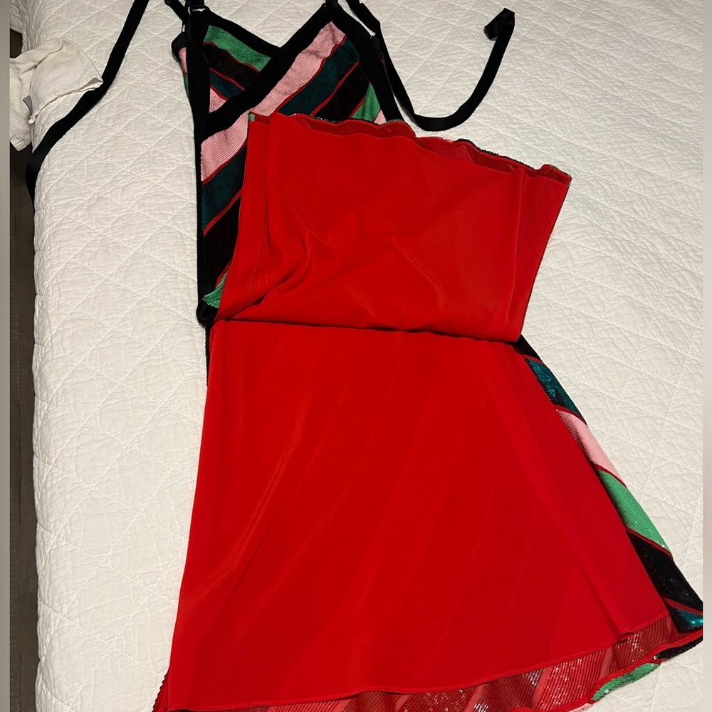 Diane Von Furstenberg one-of-a-kind D-Ring Crossover Sequins & Silk Dress - Picture 12 of 16